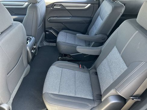 New 2026 GMC Acadia Elevation AWD/4WD image 25