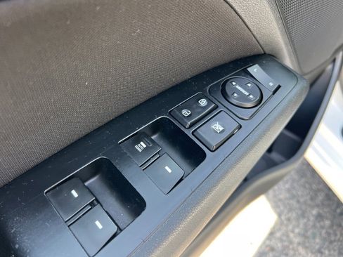 Used 2020 Hyundai Elantra SEL w/ Cargo Package (C1) image 11