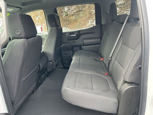 Used 2022 Chevrolet Silverado 1500 LT image 17