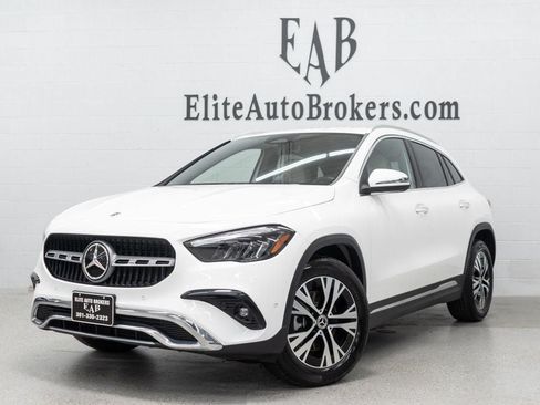 Used 2025 Mercedes-Benz GLA 250 4MATIC w/ Winter Package image 1