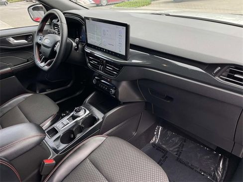 Certified 2024 Ford Escape ST-Line w/ Tech Pack #1 image 32