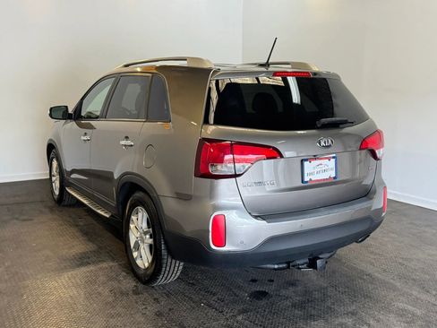 Used 2014 Kia Sorento LX FWD image 6