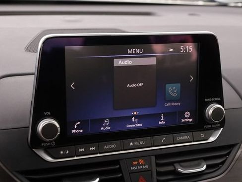 Certified 2025 Nissan Altima 2.5 SV FWD image 16