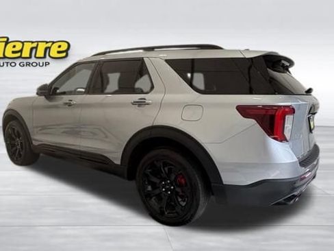 Used 2023 Ford Explorer ST AWD/4WD image 2