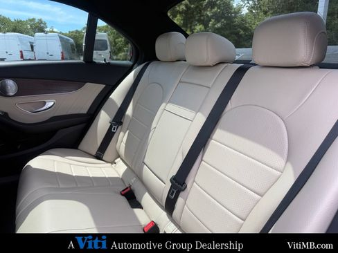 Used 2020 Mercedes-Benz C 300 4MATIC Sedan image 22