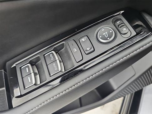 Used 2023 Honda Accord Touring image 34