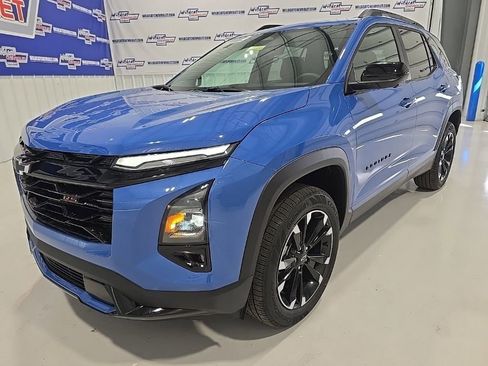 New 2026 Chevrolet Equinox RS w/ Convenience Package III image 3