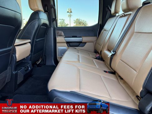 Used 2025 Ford F350 Lariat image 22