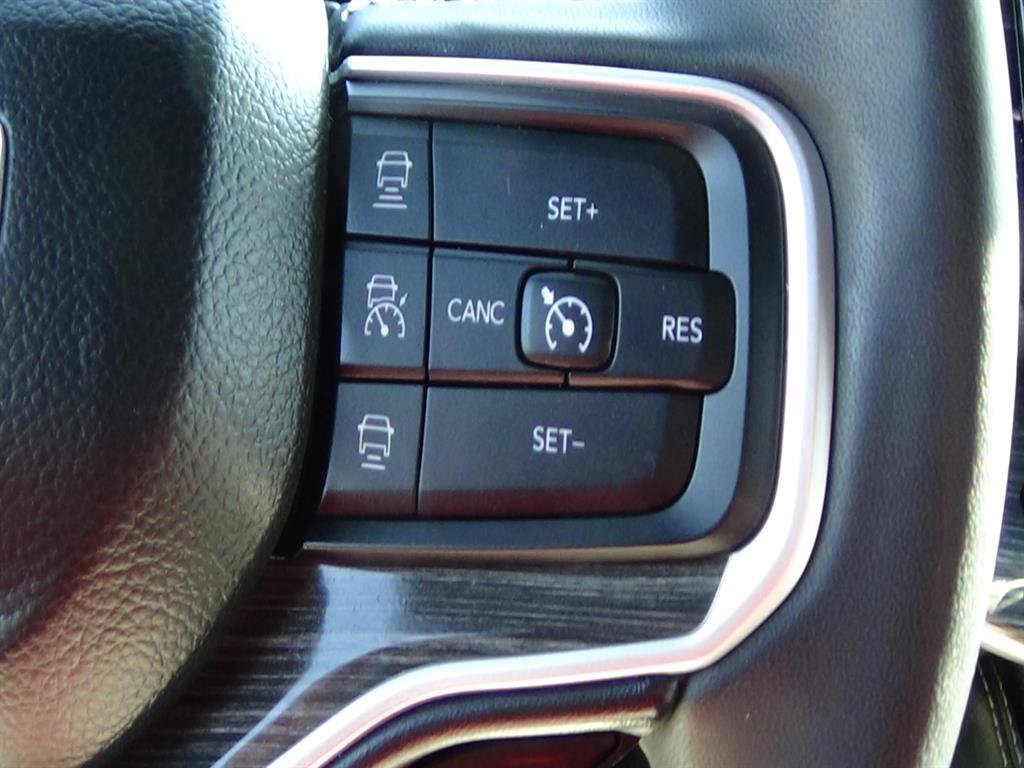 Certified 2022 Jeep Wagoneer Series II AWD/4WD image 24