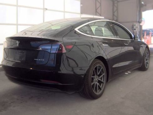 Used 2018 Tesla Model 3 Long Range AWD/4WD image 2