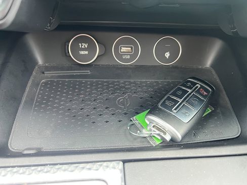 Used 2023 Genesis G70 2.0T w/ Sport Prestige Package image 21