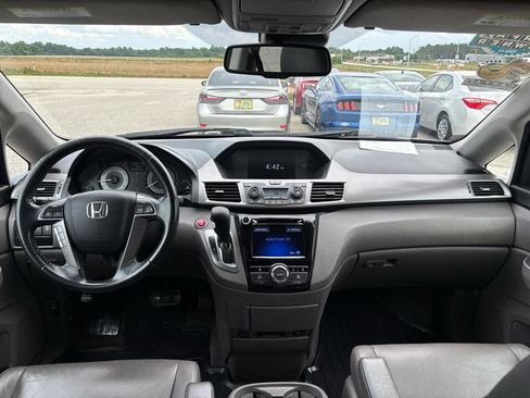 Used 2015 Honda Odyssey EX-L image 12
