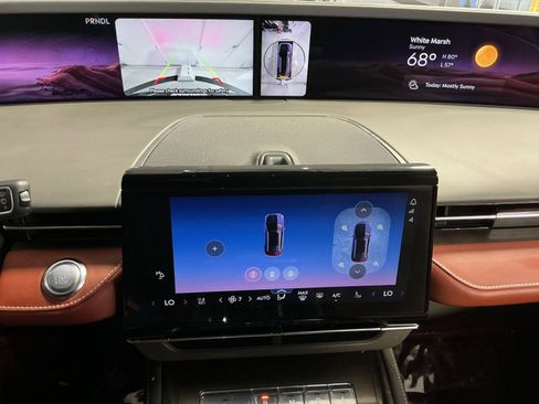 Used 2024 Lincoln Nautilus Black Label AWD/4WD image 20