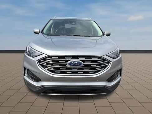 Used 2024 Ford Edge Titanium image 11