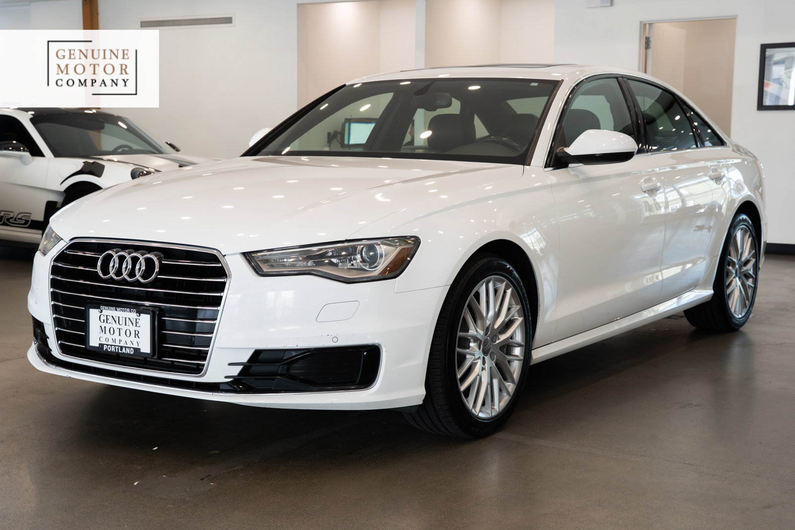 Used 2016 Audi A6 2.0T Premium w/ Technology Package FWD image 1