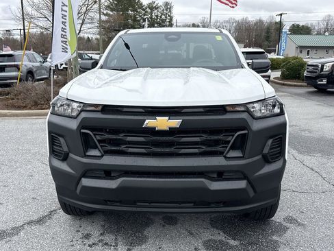 New 2026 Chevrolet Colorado W/T image 3