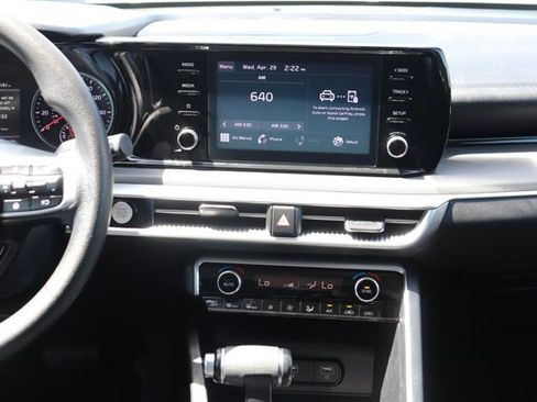 Used 2023 Kia K5 LXS FWD image 15
