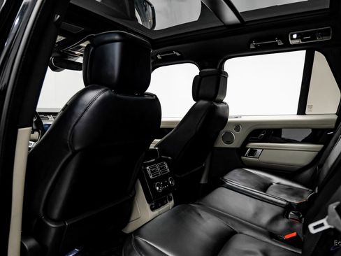 Used 2022 Land Rover Range Rover Westminster Edition image 81