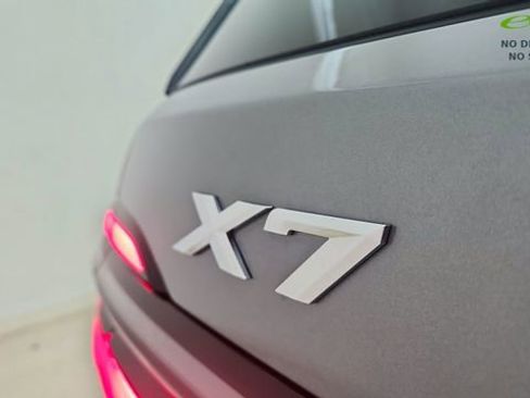 Used 2024 BMW X7 xDrive40i w/ Executive Package AWD/4WD image 18