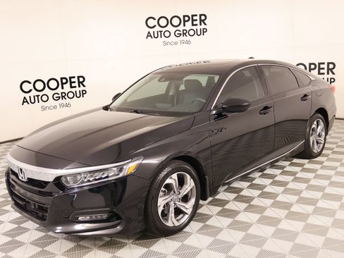 Used 2020 Honda Accord EX image 10