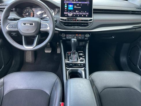 Used 2024 Jeep Compass Trailhawk image 13