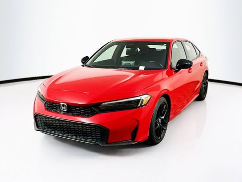 Used 2025 Honda Civic Sport image 3