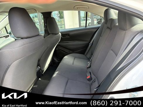 Used 2025 Toyota Corolla LE FWD image 16