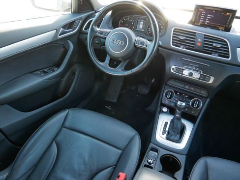 Used 2017 Audi Q3 2.0T Premium Plus w/ Premium Plus Package image 9