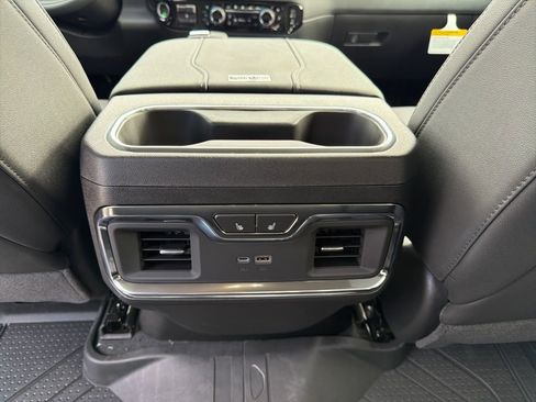 New 2026 Chevrolet Silverado 1500 LTZ w/ Technology Package AWD/4WD image 16