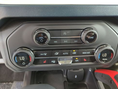 New 2026 Ford Bronco Heritage Edition image 26