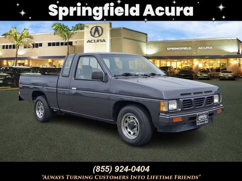 Used 1991 Nissan Pickup 2WD King Cab image 1