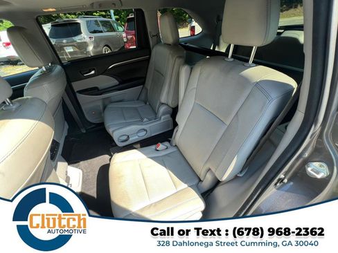 Used 2016 Toyota Highlander Limited w/ Driver Technology Package image 17