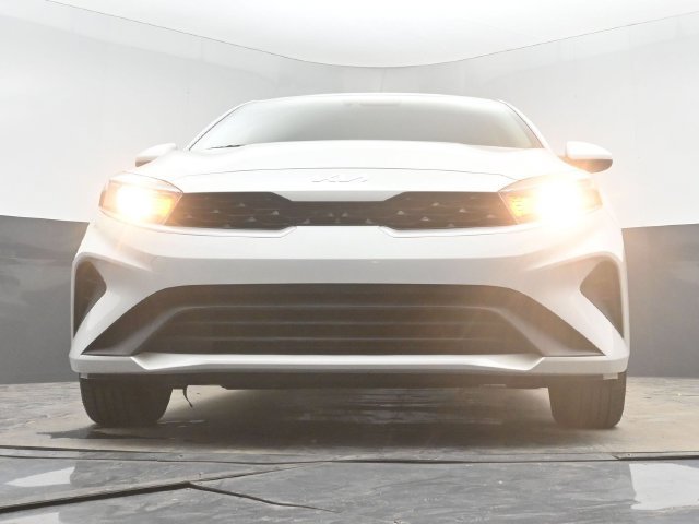 Used 2024 Kia Forte LXS FWD image 40