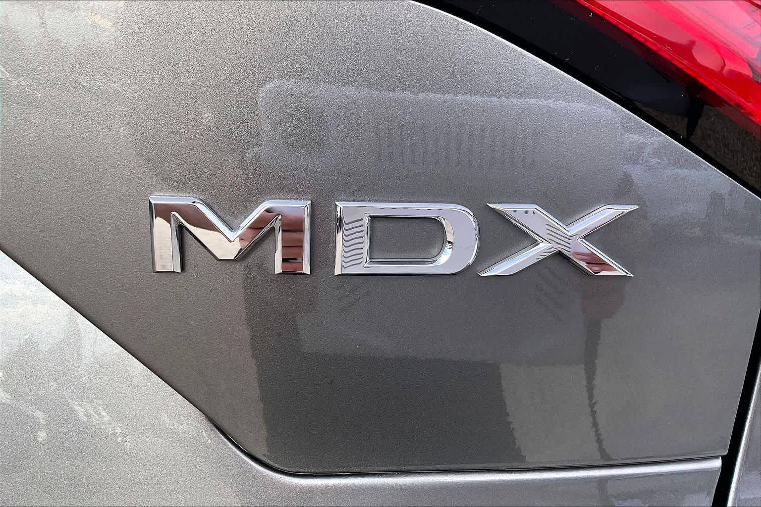 Used 2024 Acura MDX w/ Technology Package AWD/4WD image 10
