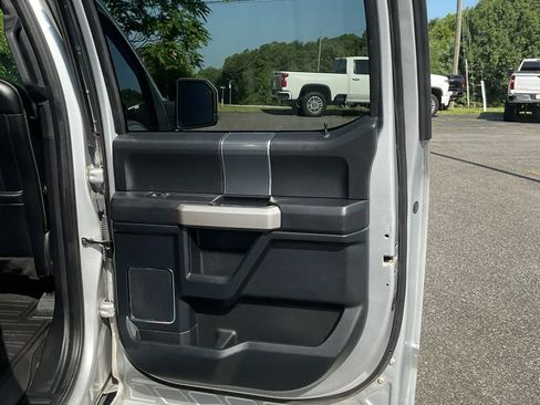 Used 2018 Ford F150 Lariat w/ Equipment Group 502A Luxury AWD/4WD image 40