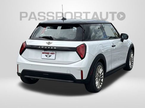 New 2026 MINI Cooper 2-Door Hardtop image 24