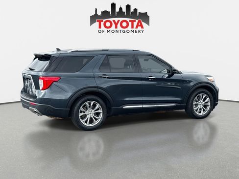 Used 2022 Ford Explorer Limited w/ Limited Technology Package image 3