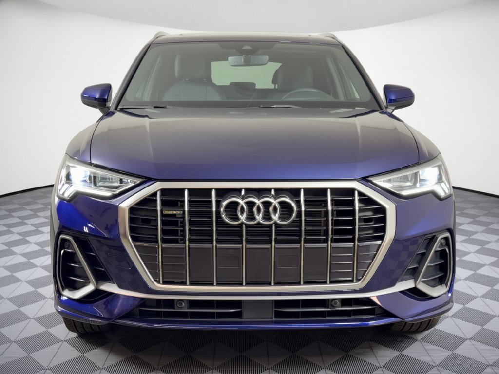 Used 2025 Audi Q3 2.0T Premium w/ Convenience Package AWD/4WD image 6