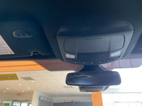 Used 2023 Ford Edge ST-Line image 13