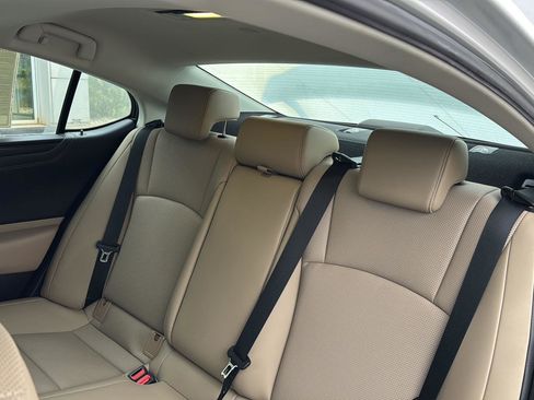 Certified 2021 Lexus ES 350 w/ Accessory Package image 26