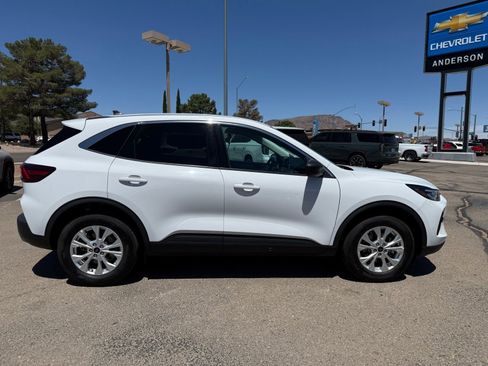 Used 2024 Ford Escape Active AWD/4WD image 4