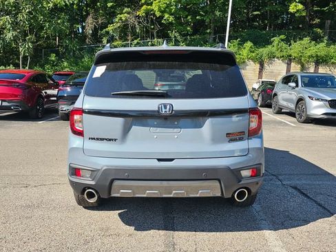 Used 2024 Honda Passport TrailSport image 6