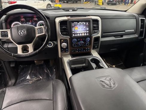 Used 2016 RAM 1500 Laramie w/ Convenience Group image 10