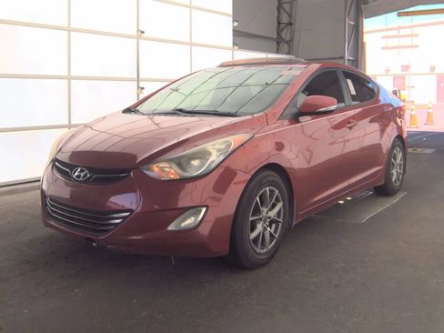 Used 2012 Hyundai Elantra Limited image 1