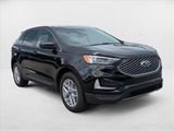 Used 2024 Ford Edge SEL image 3