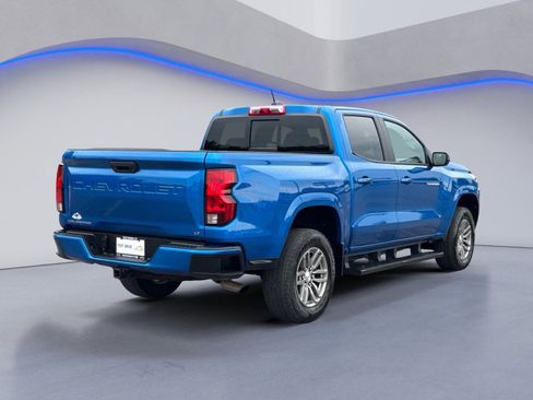 Used 2023 Chevrolet Colorado LT w/ LT Convenience Package II RWD image 3