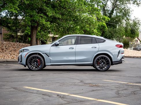 New 2027 BMW X6 xDrive40i w/ Executive Package AWD/4WD image 2