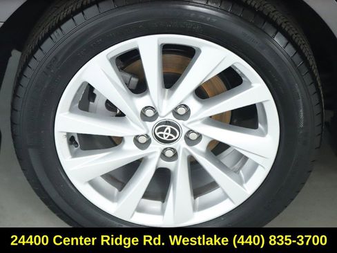 Used 2023 Toyota Camry LE image 12