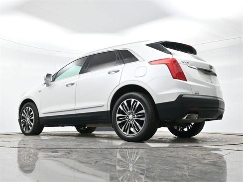 Used 2017 Cadillac XT5 Premium Luxury w/ LPO, Wheel Lock Package image 30