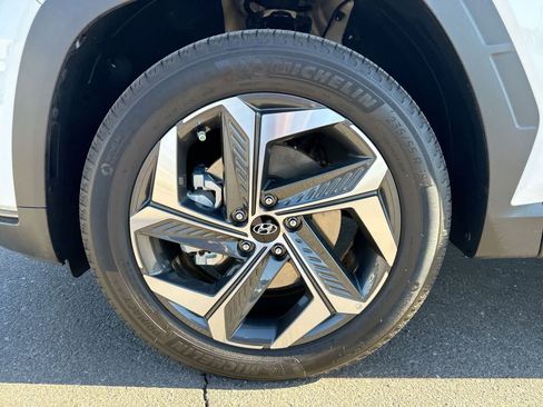 Used 2023 Hyundai Tucson Limited image 10